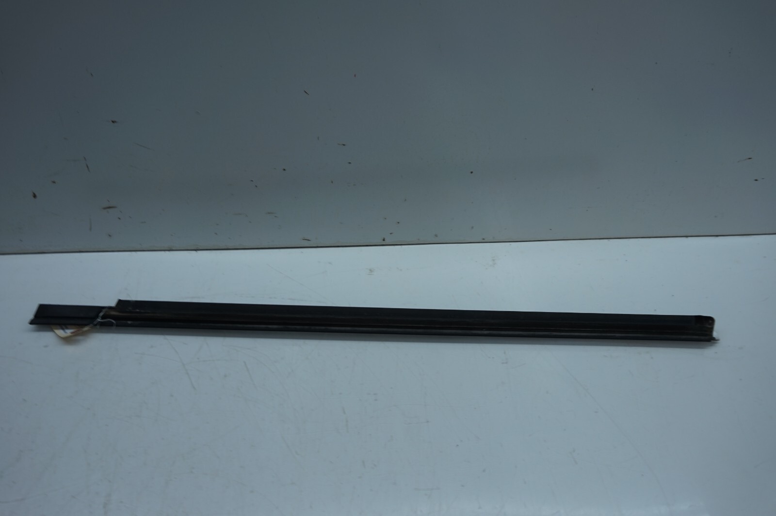 2014-2019 Maserati Ghibli OEM Right Front Passenger Side Window Belt Molding