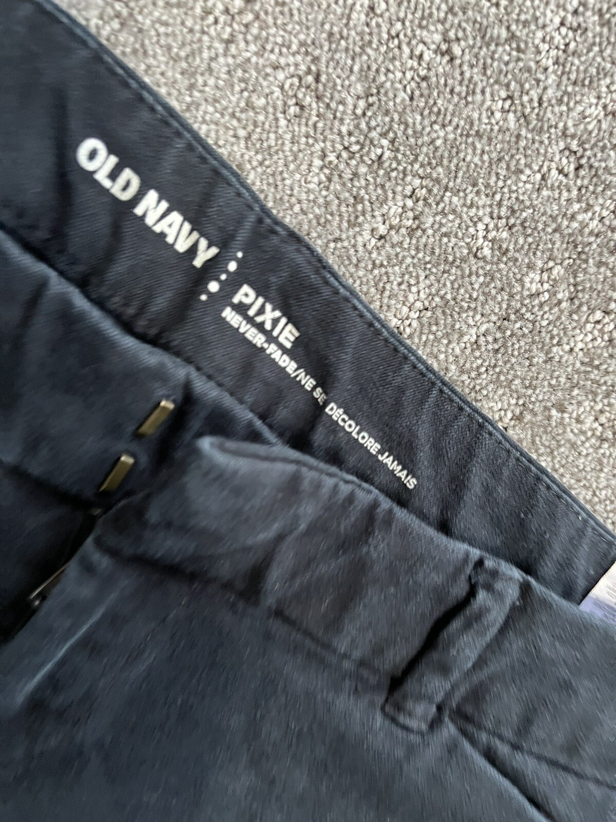 Old Navy Black Solid Pixie Ankle Pants Women Size… - image 5