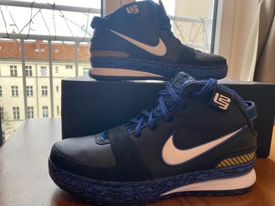 NIKE ZOOM LEBRON VI 2009 NEU black Größe 45,5- US 11,5