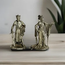 Perth Pewter 1976 James Lane Casey 5” Lady Figurine & Knight Figure Lot of 2