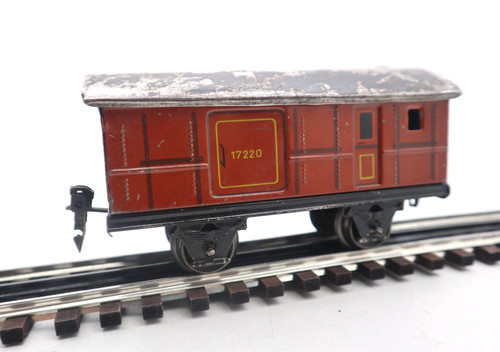 Konvolut 4 alte Märklin Spur 0 Gepäckwagen 17220 Personenwagen 17210 17250 18610