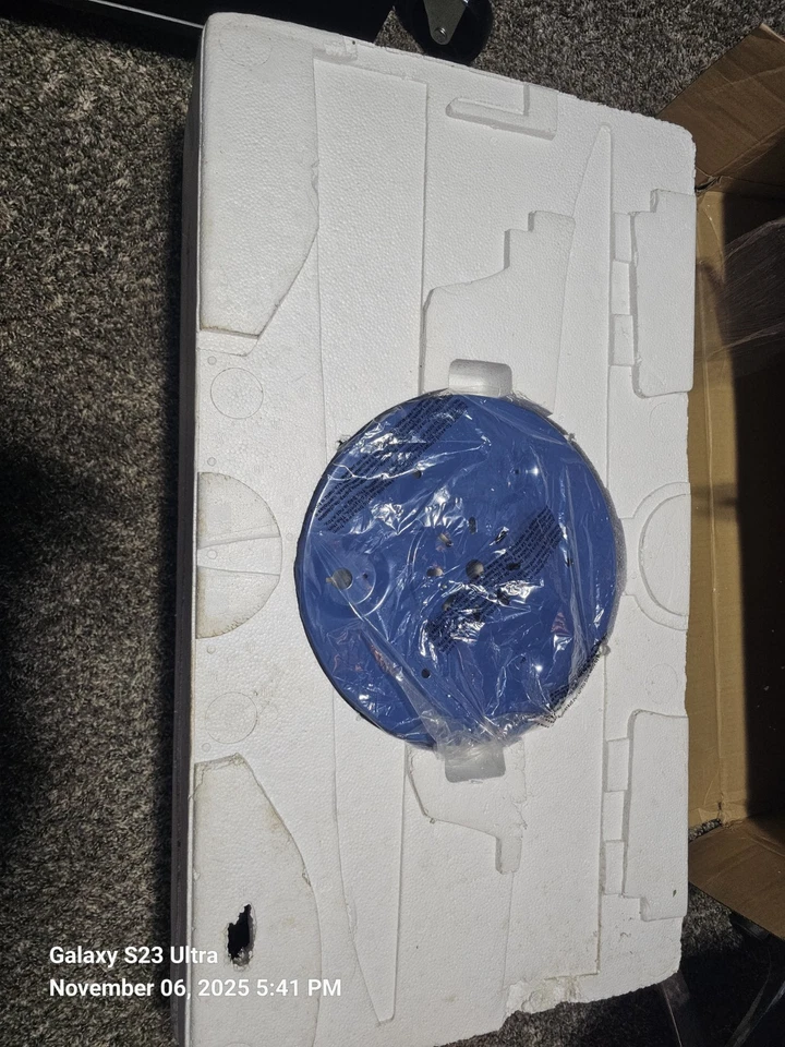 Hunter Open Box New Fantasy Flyer Series Corsair WWII Airplane Ceiling Fan - Image 2 of 4