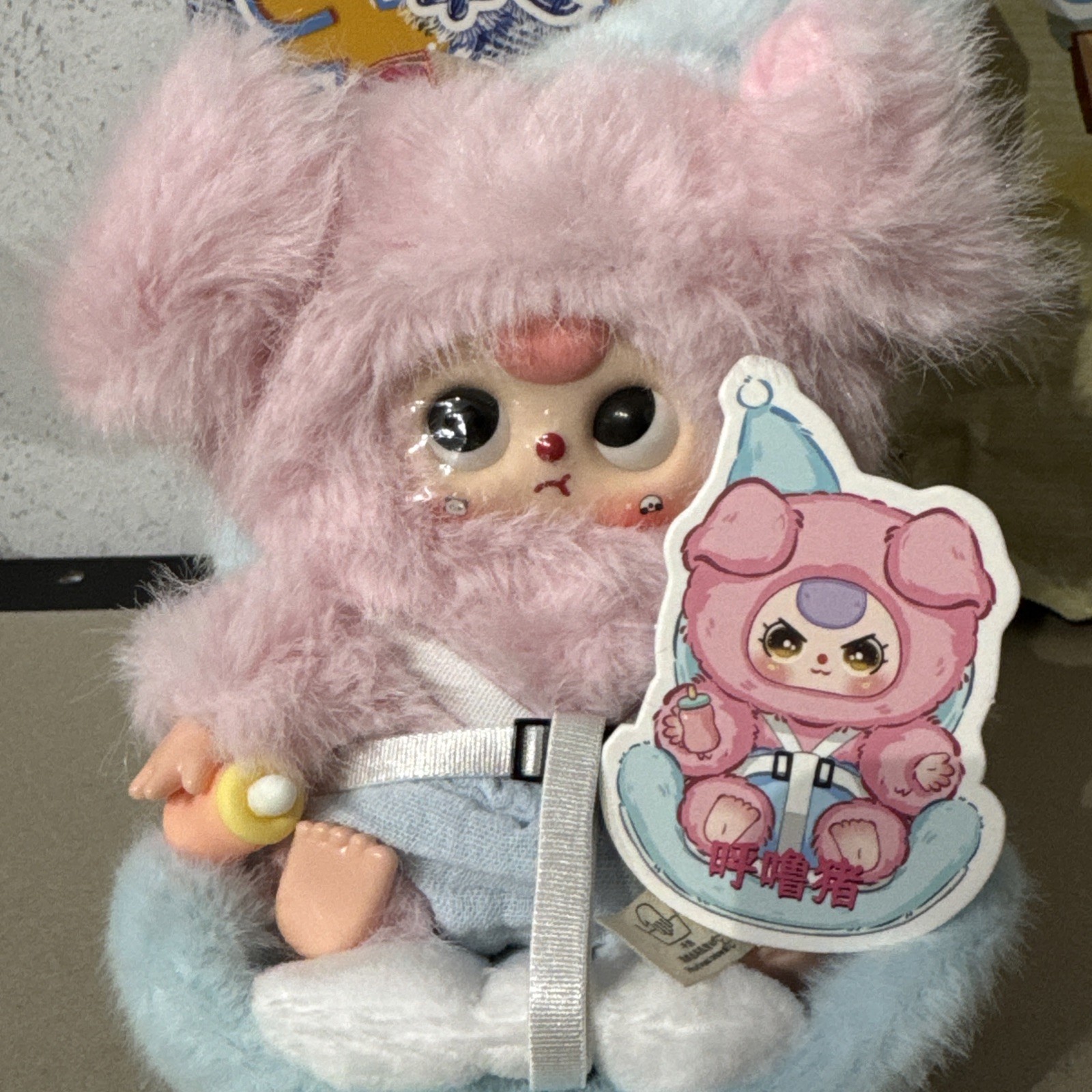 Bambino tre cuccioli rosa con seggiolino auto foto 3