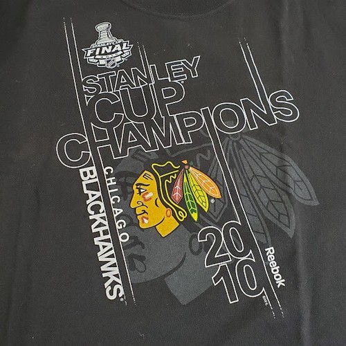 Cappello Berretto Camicia Chicago Blackhawks Uomo XL Stanley Cup 2010 Nuova Era Strapback - Foto 3 di 14