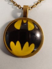 Batman pendant on 20 inch Bronze chain 249094