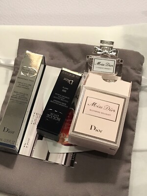CHRISTIAN DIOR GIFT BOX / DARING LIP PALLETTE / LIMITED OFFER DIOR