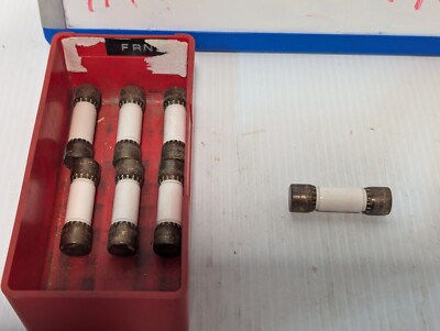 Lot of 7 Bussmann 25A Midget Fuses - Missing Label  Exact model Unknown