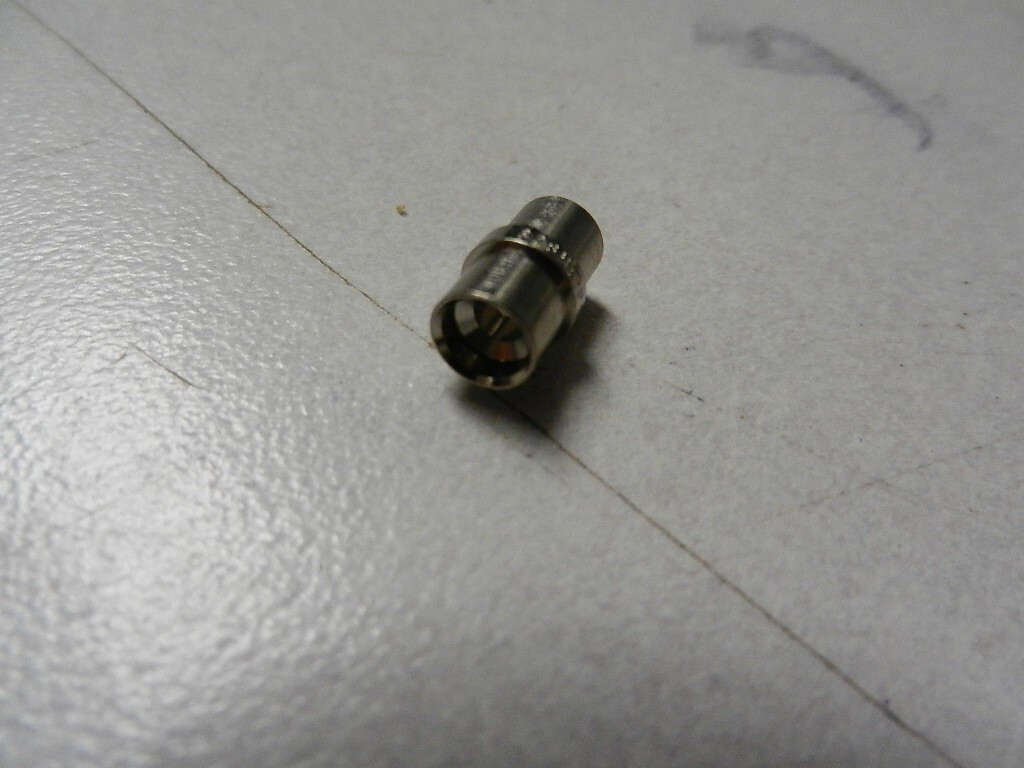 NOS Suzuki Needle Jet (P-0M) 1998-2000 GSX600 GSX750 1999-2000 GZ250 09494-00921