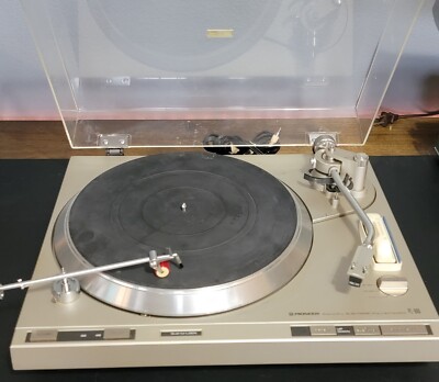 Pioneer PL-600 Quartz Direct Drive Automatic Turntable Japan Quartz  Automatic