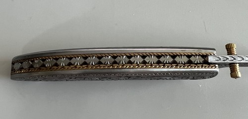 NEW HK Custom Stainless Steel/Brass Folding Pocket Knife - Hand Engraved - Picture 6 of 8