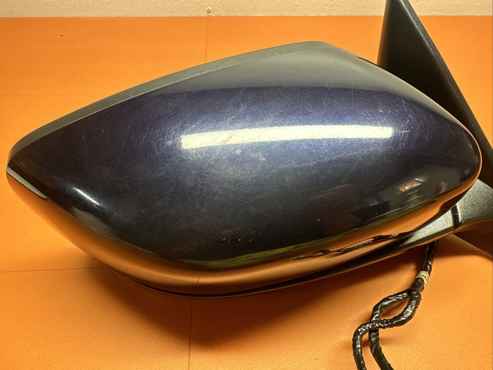 26926860 | 14 - 20 Maserati Ghibli Right Door Mirror Blind Spot Heated OEM Blue