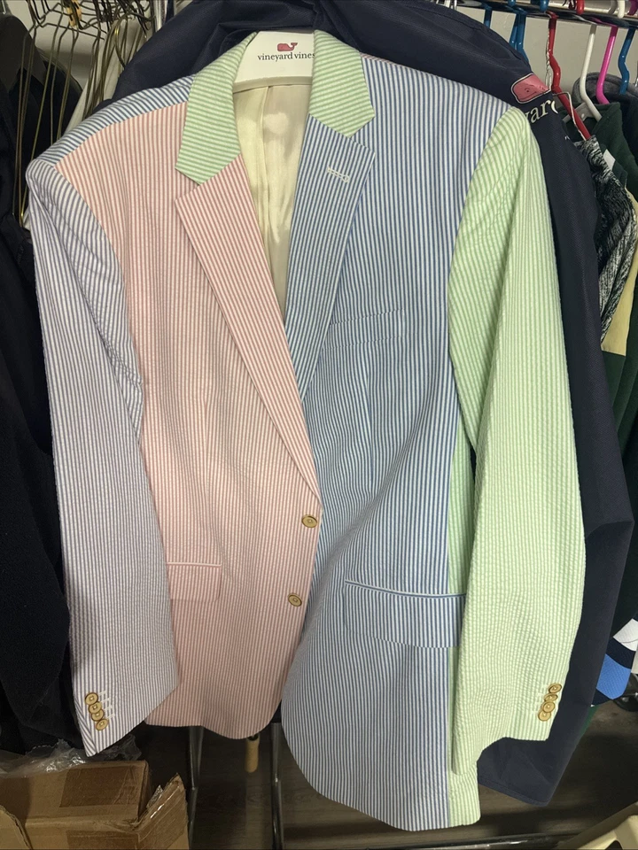 Vineyard Vines Seersucker Blazer - Image 2 of 4