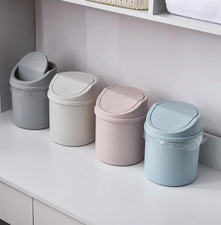 1pc Mini Desktop Trash Can With Lid Small Des...