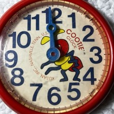Vintage 70s Kusan Inc. Cootie Bug Clock Play  Learn Plastic Toy Red Made In USA