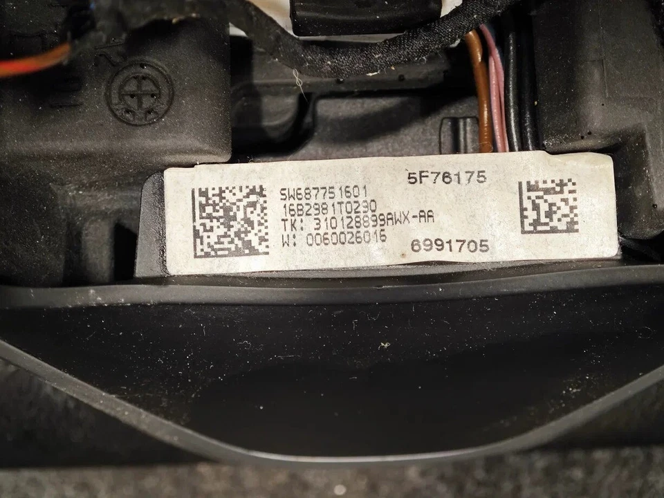 ✅ BMW X1 F48 X2 F39 2016-2022 VOLANTE DEPORTIVO CON INTERRUPTORES OEM CUERO NEGRO Foto 3 de 4