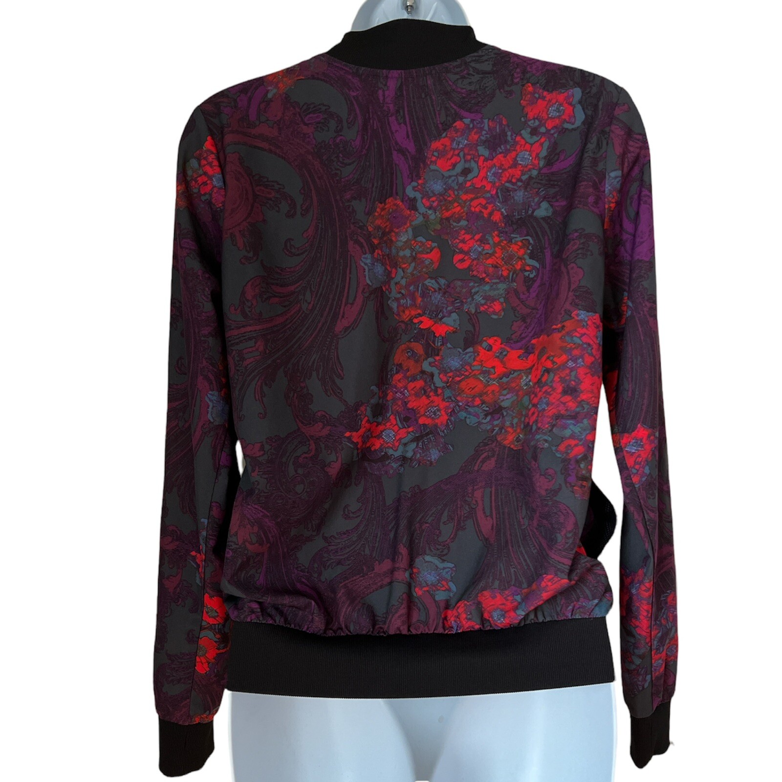 Fabletics Ithaca Floral print Lightweight Bomber … - image 3