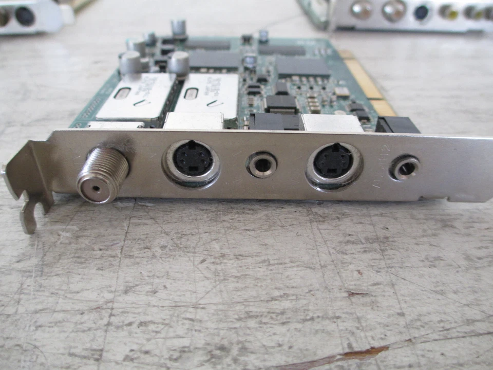 Lote de 3 tarjetas sintonizadoras de TV PCI Hauppauge, Philips, Angel Foto 3 de 4