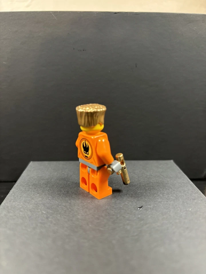 LEGO Agentes Pistola de Oro y Minifigura de Pelo Dorado Foto 3 de 4