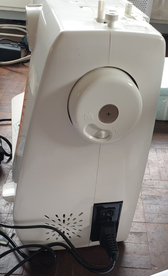 Toyota Sewing Machine RS2000 STF Series and Accessories , please see the photos eBay