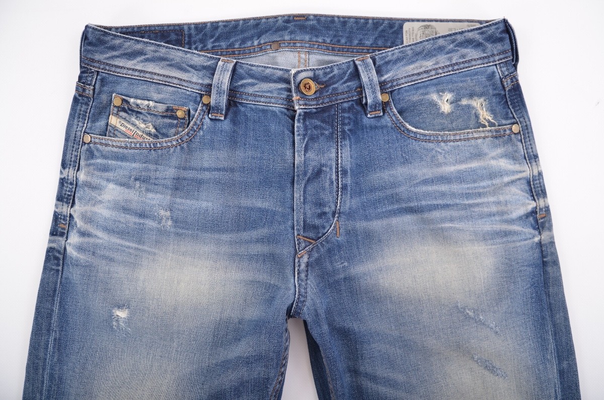 Diesel LARKEE-BEEX ダークブルー W31/L32 Diesel LARKEE-BEEX ダークブルー W31/L32 - メルカリ