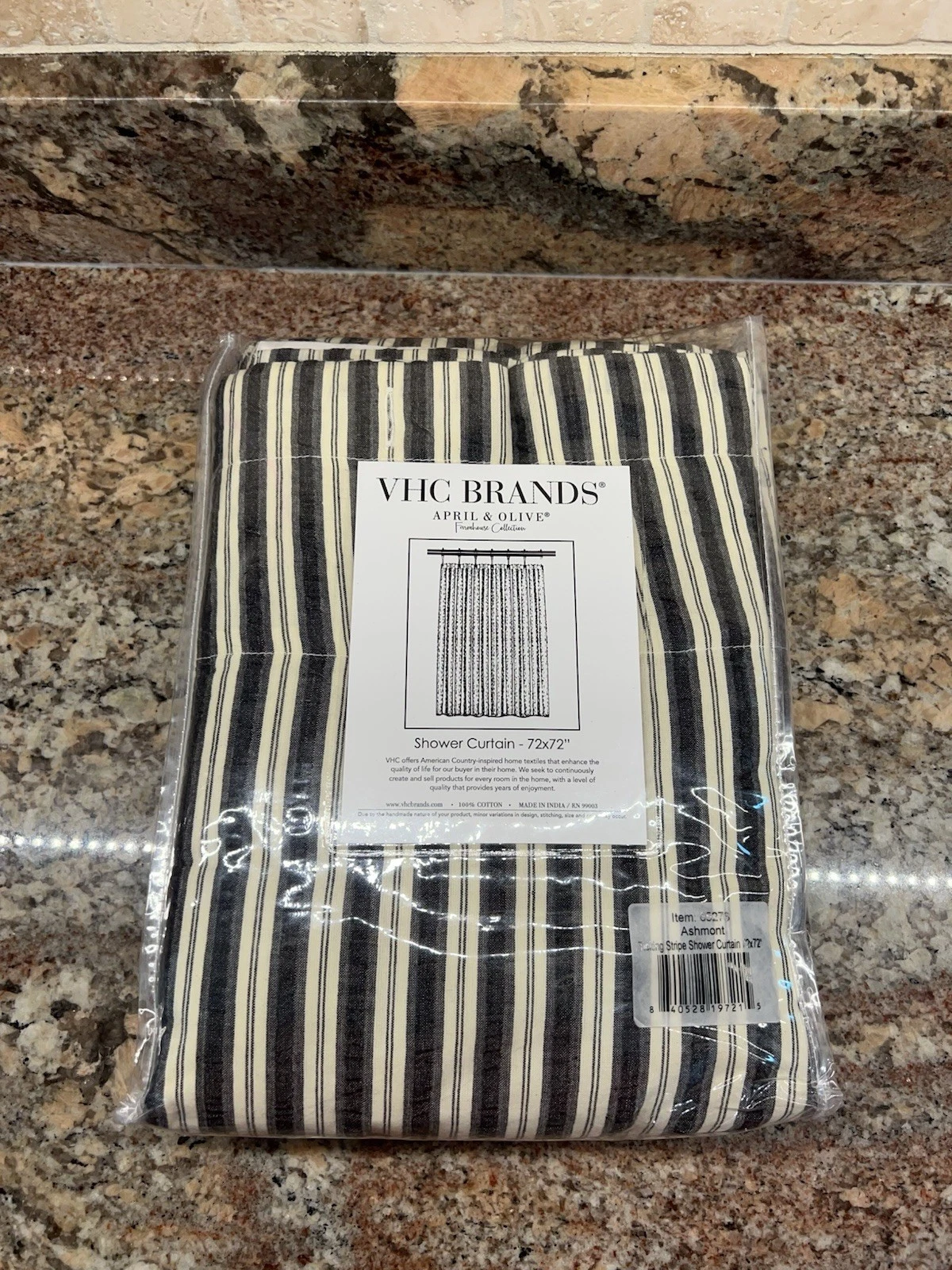 Grace Grain Sack Stripe Shower Curtain - Thumbnail 3