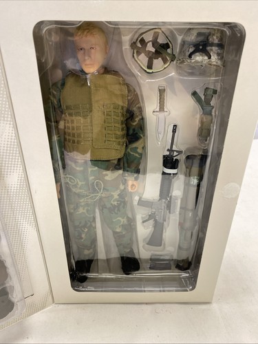 DRAGON 1/6TH SCALE IRAQ WAR US ARMY TASK FORCE TARAWA ACTION FIGURE - Picture 6 of 7