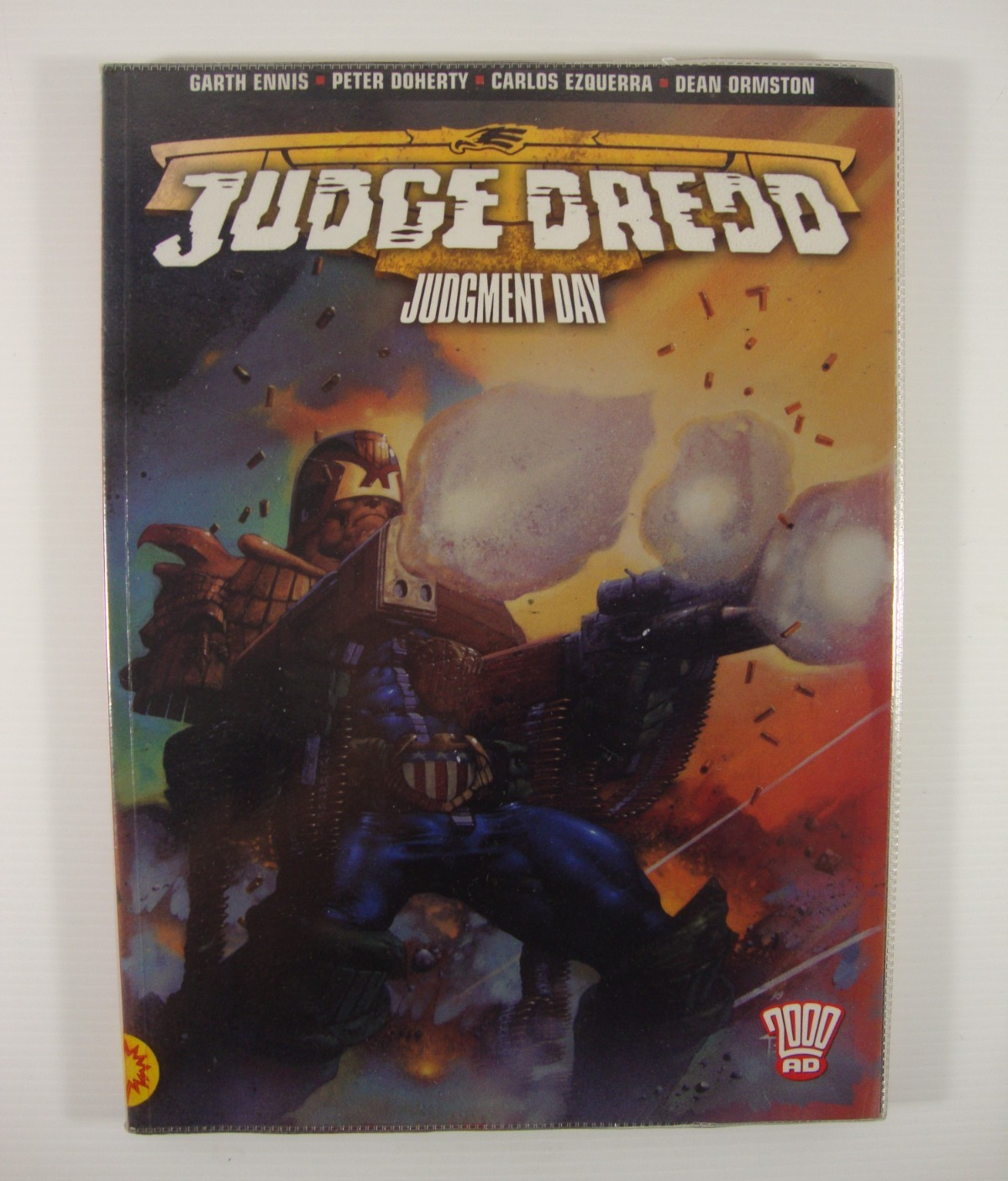 Judge Dredd Judgement Day 2004 Graphic Novel 2000AD Paperback
