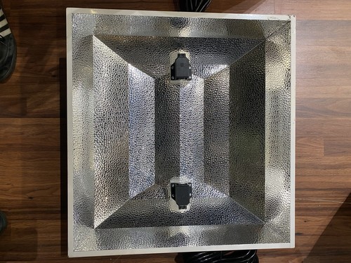 Ultra Grow Square Double Ended DE Reflector 24.25 X 22 7/8” X 7.25 ETL Listed - Picture 3 of 4