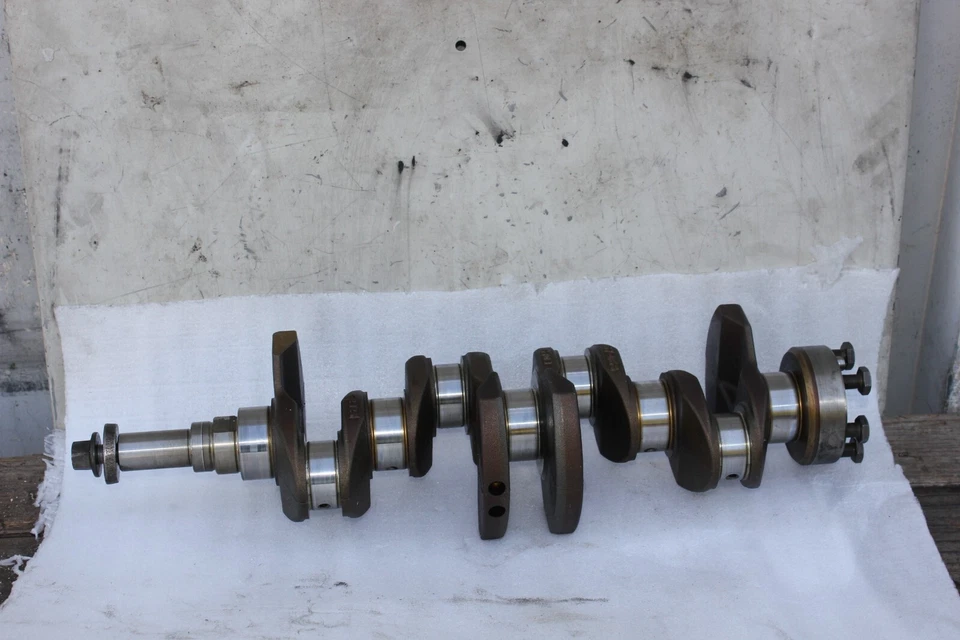 Cigüeñal de motor OEM FORD FIESTA 2016 1,6 L sin turbo Foto 2 de 4