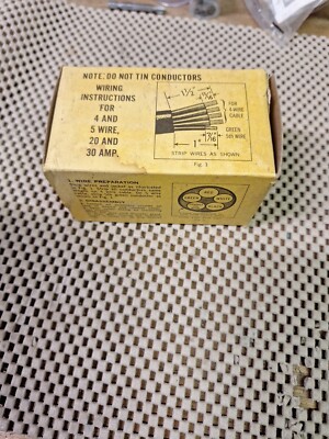 3 Pole 5 Wire Twist Lock, Grounding, 120/208v 30 amp