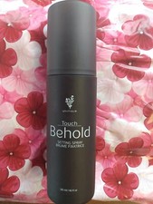 Younique Touch Behold  Setting Spray 