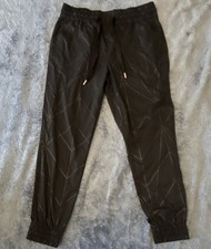 Women  s Black Water Resistant Jogger Pants L Pockets Elastic Waist Drawstring