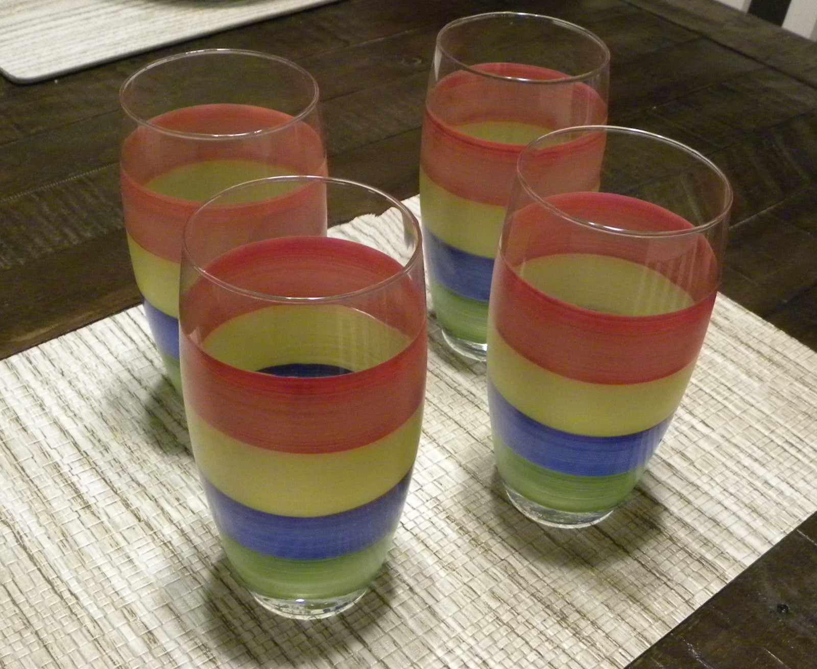 8 Pc Set Gibson Everyday Living Rainbow Stripes 4 Glasses 4 Dinner See Photos