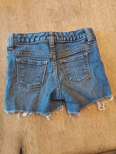 Girls Kids Old Navy Denim Cut Off Jean Shorts Button Snap Fly Adjustable Size 5T - Picture 4 of 4