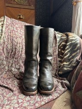 Frye campus boots-rare color, 9M