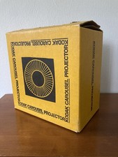 Vintage Kodak Projector In Box Working Lamp 140 Photograph Slides 600H CAROUSEL
