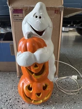 VTG 1998 The Paper Magic Group Inc Light Up Pumpkins With Ghost Foam Mold