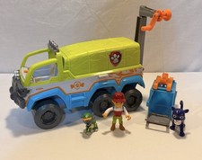 Paw Patrol Jungle Patroller Rescue Transporter Hauler Truck Figures Set LightsUp