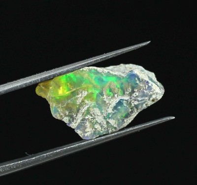 AGI Certified Natural Ethiopian Opal 3.40 Ct/16 mm Gemstone Rough T37708