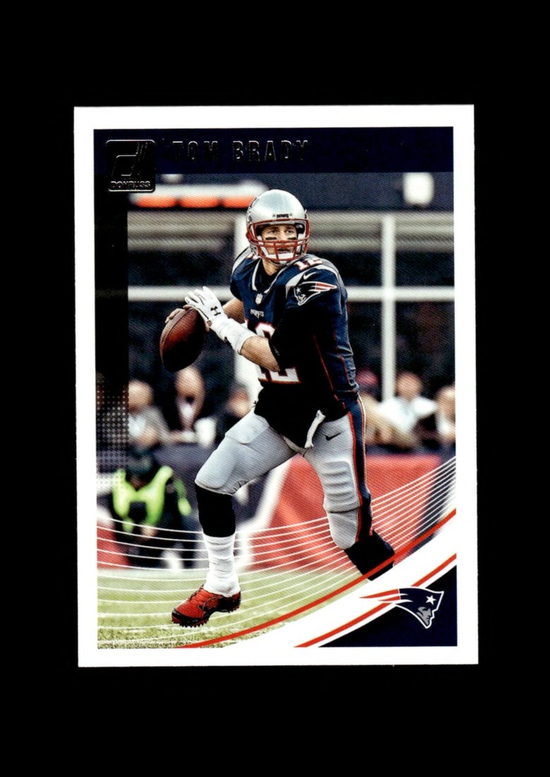 2018 Donruss: #183 Tom Brady NM-MT OR BETTER