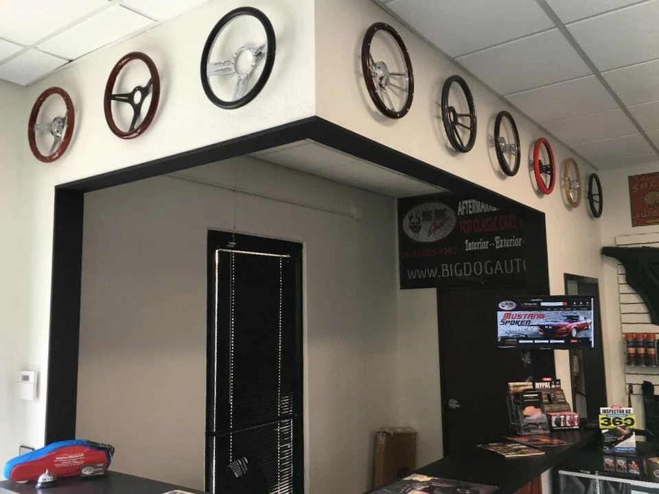 Volante 14" vinil amarelo flamejado e preto para 1949 - 1991 Ford Pick Up's - Imagem 3 de 4