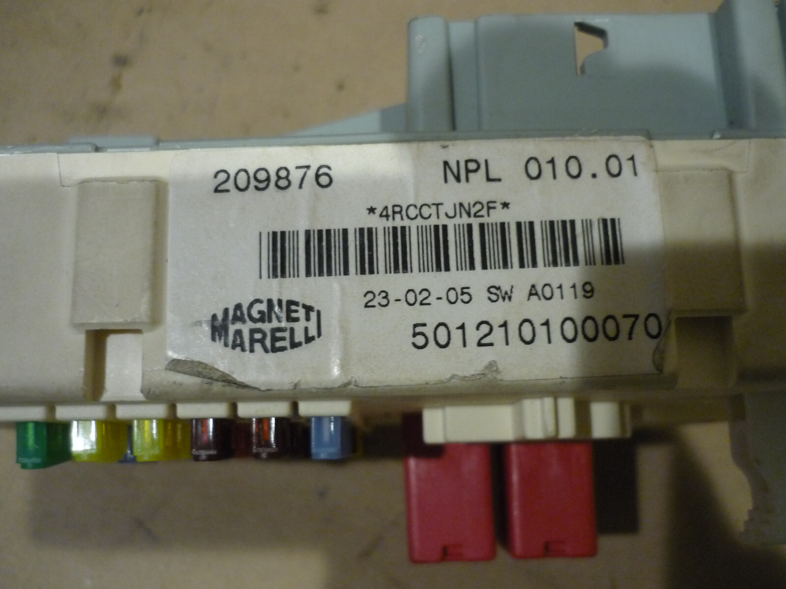Ferrari 599 612 - Maserati - LH Left Fuse Box  Relay Dash Board Unit # 190831
