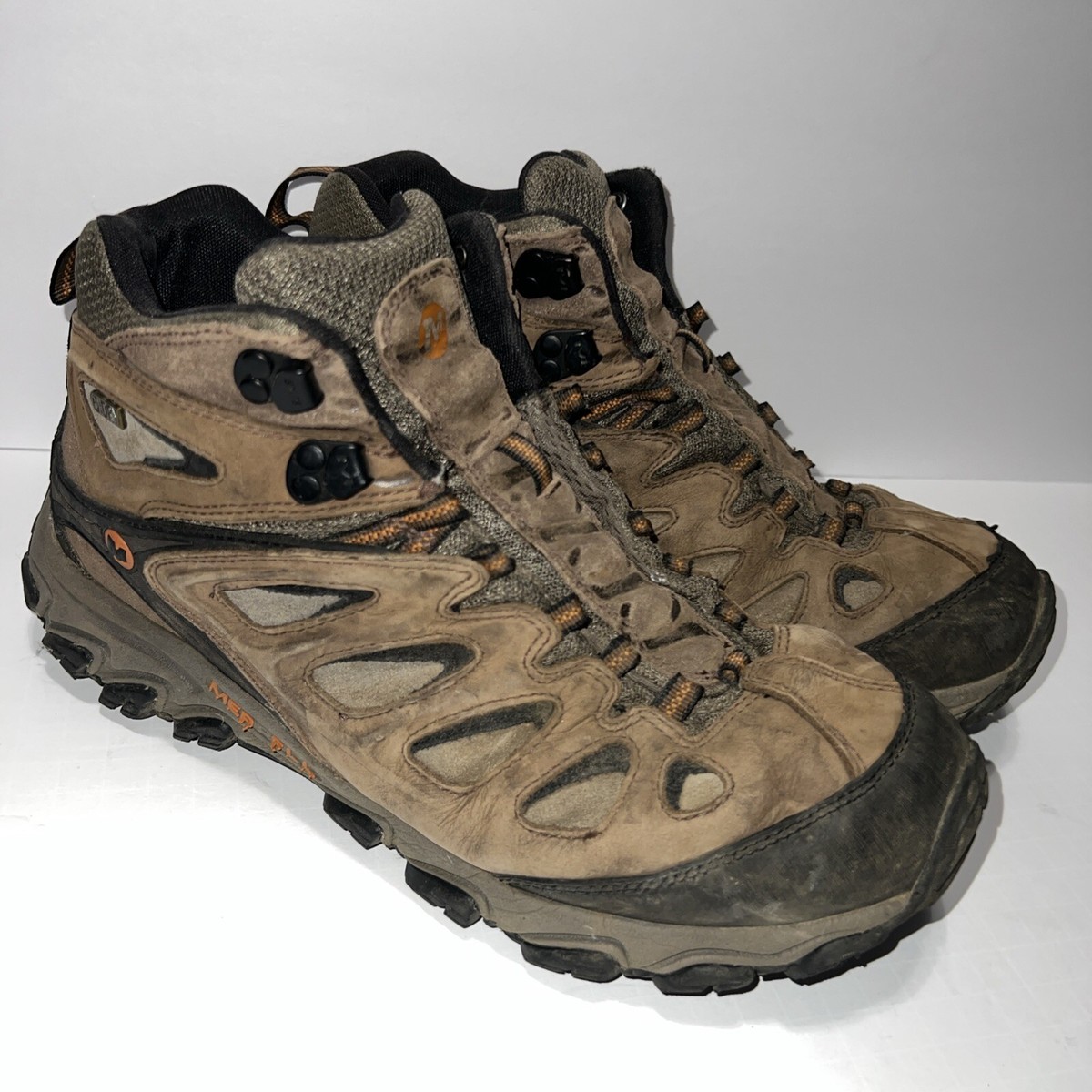 Merrell Hiking Boots in Brown and Black Merrell Wildwood Mid Hiking Boots (For Women) - Save 40% main image 4
