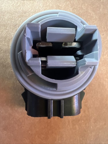 Parking Light Bulb Socket Dorman 84761 - Picture 3 of 5