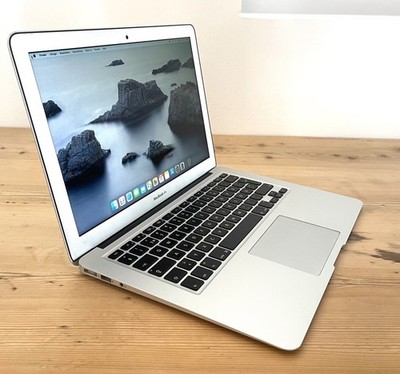 Apple MacBook Air 13,3 Zoll (128GB SSD, Intel Core i5 5. Gen., 2,70GHz, 4GB RAM)