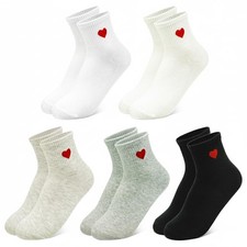 Jinny's Shoppe Women  s Novelty Cute Crew Socks   4/5 Pairs One Size, Hearts