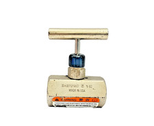 Enerpac V-82 / V82 3/8" NPTF 10,000 PSI / 700 Bar Max Needle Valve