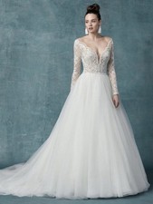 Maggie Sottero Mallory Dawn Ivory Long Sleeve V-Neck Ball Gown Wedding Dress 12