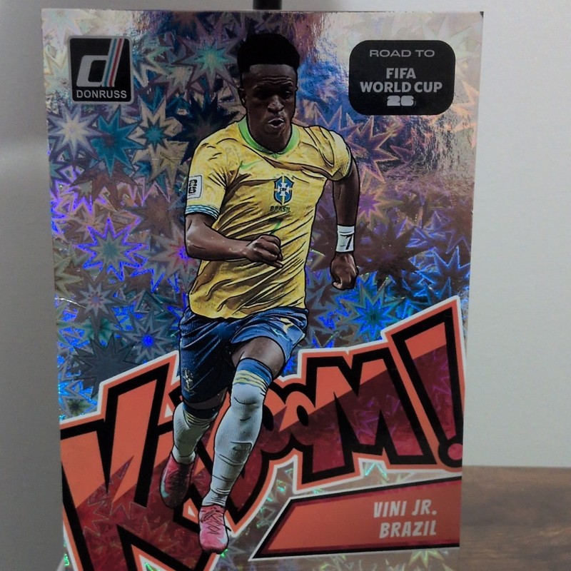 Donruss Road to FIFA World Cup 26 Vini Jr. Brazil Kaboom! Insert No. 8 - Jumbo