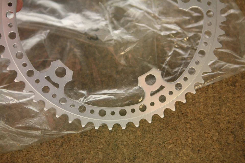 Plato perforado Sakae Ringyo SR APEX Super Light 53 dientes 144 vintage nuevo de colección Foto 3 de 4